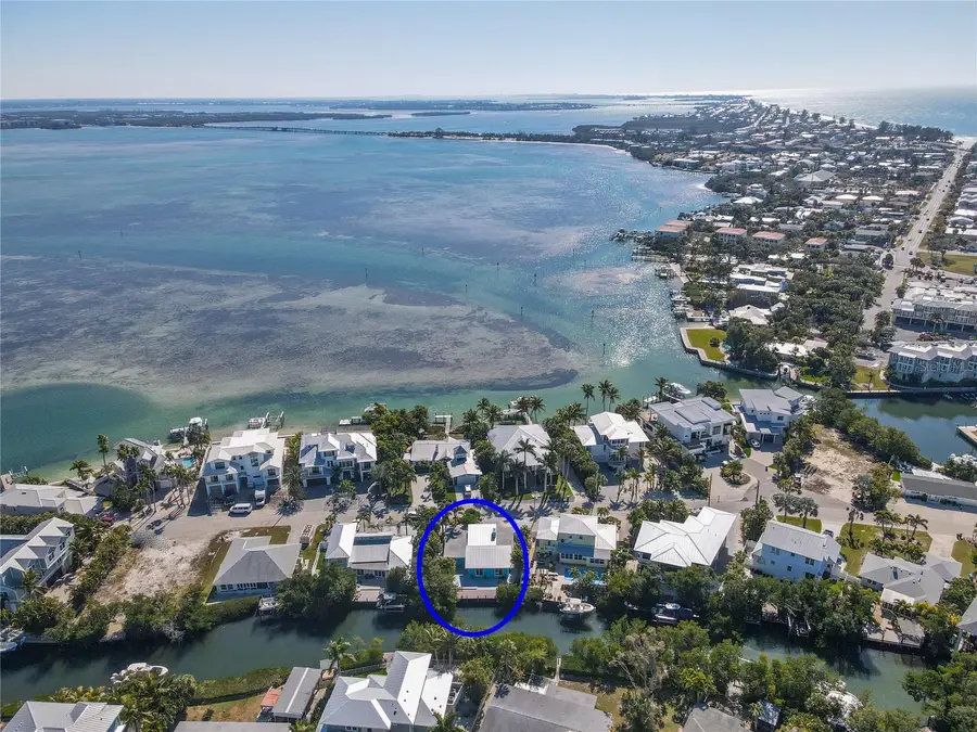 518 56th Street, Holmes Beach, FL 34217 - #2