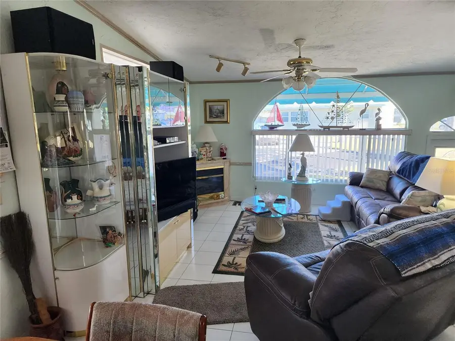 1674 University Parkway #140, Sarasota, FL 34243 - Image #2