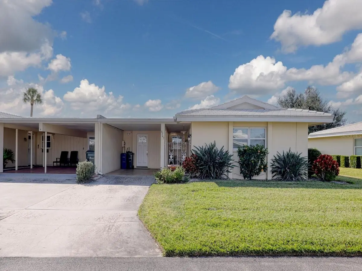 3262 Brockton Lane #608, Sarasota, FL 34239 - Image #1