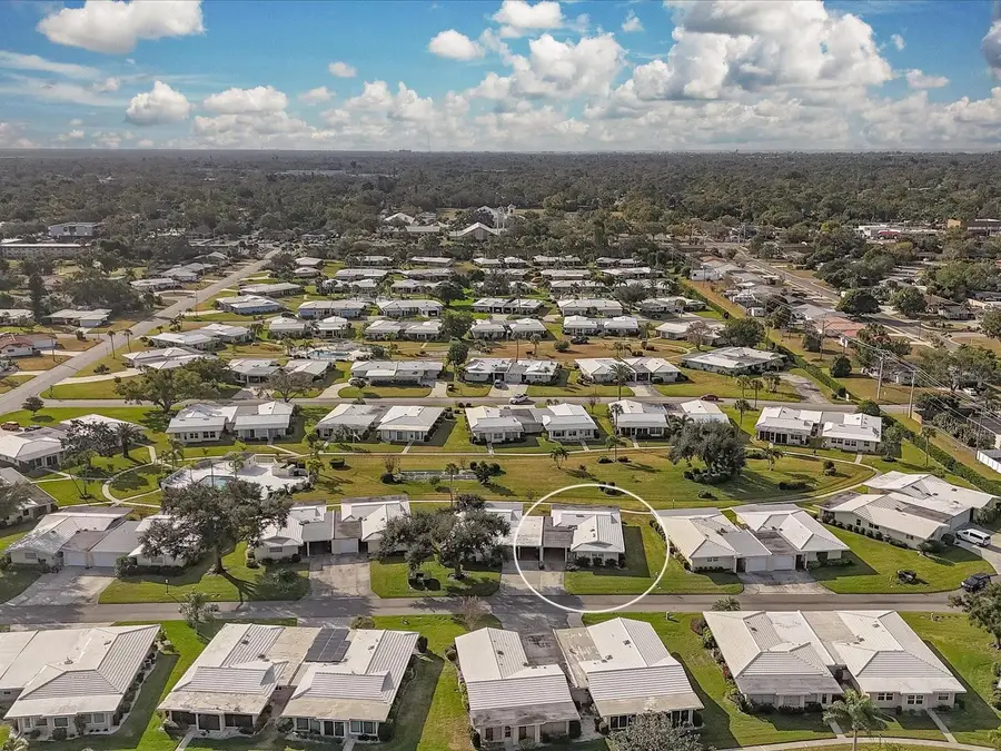 3262 Brockton Lane #608, Sarasota, FL 34239 - Image #2