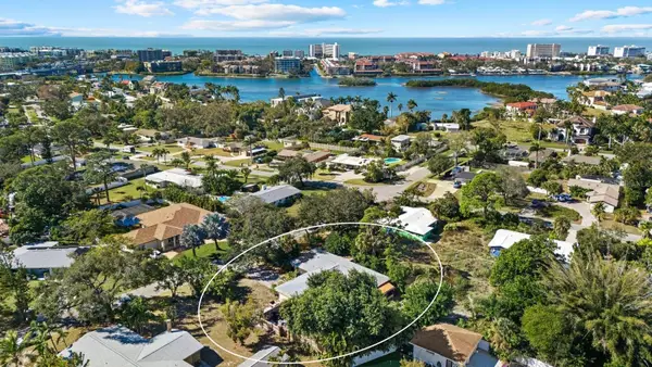 1717 Hazelwood Street, SARASOTA, FL 34231