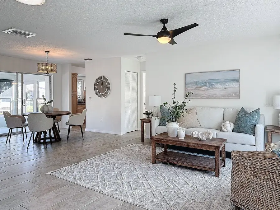 5011 Mangrove Point Road, Bradenton, FL 34210 - Image #2