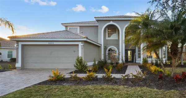 8844 Stone Harbour Loop, BRADENTON, FL 34212