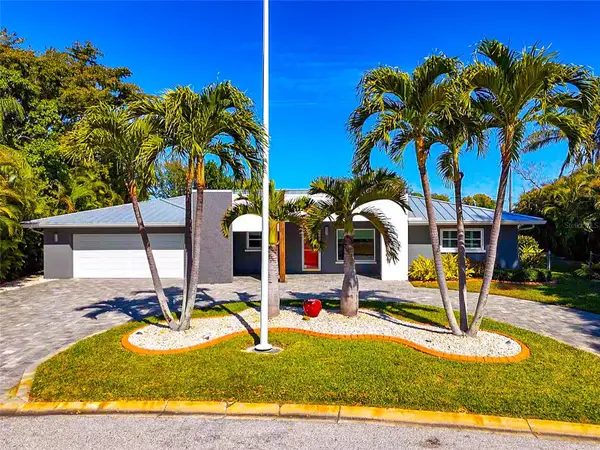 2639 Bougainvillea Street, SARASOTA, FL 34239