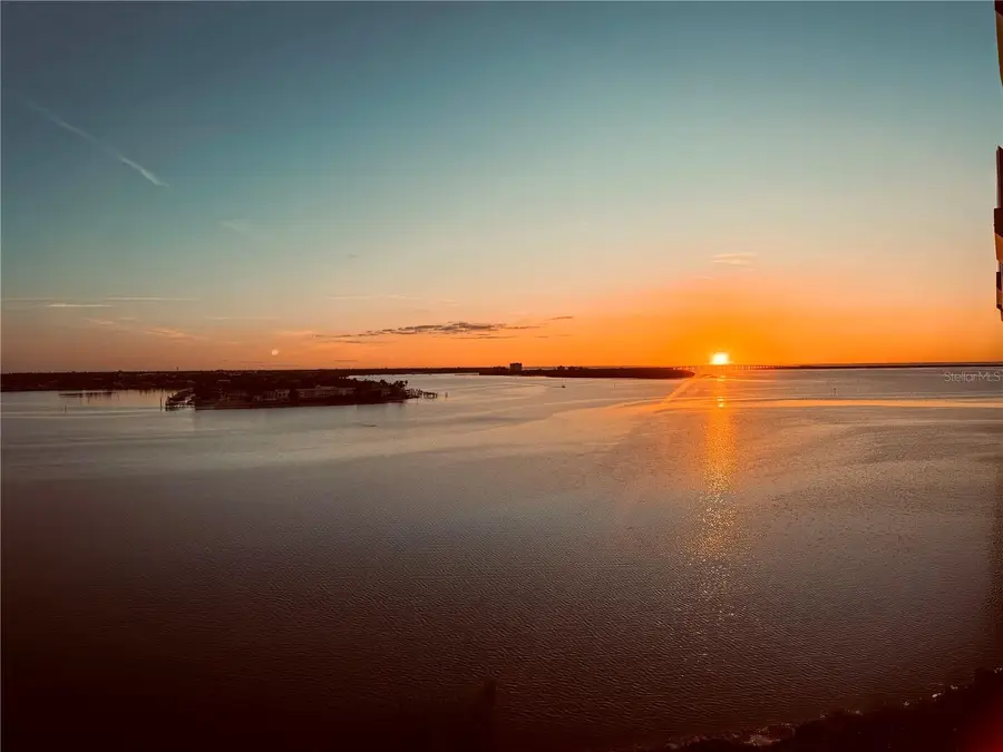 6322 Palma Del Mar Boulevard S #1106, Saint Petersburg, FL 33715 - Image #3