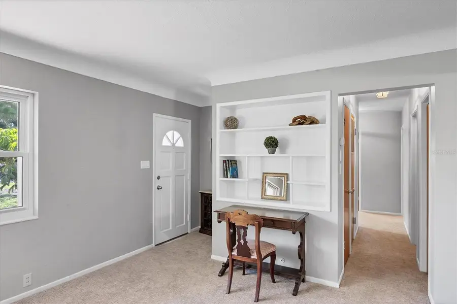 5201 Stevens Drive, Sarasota, FL 34234 - Image #3