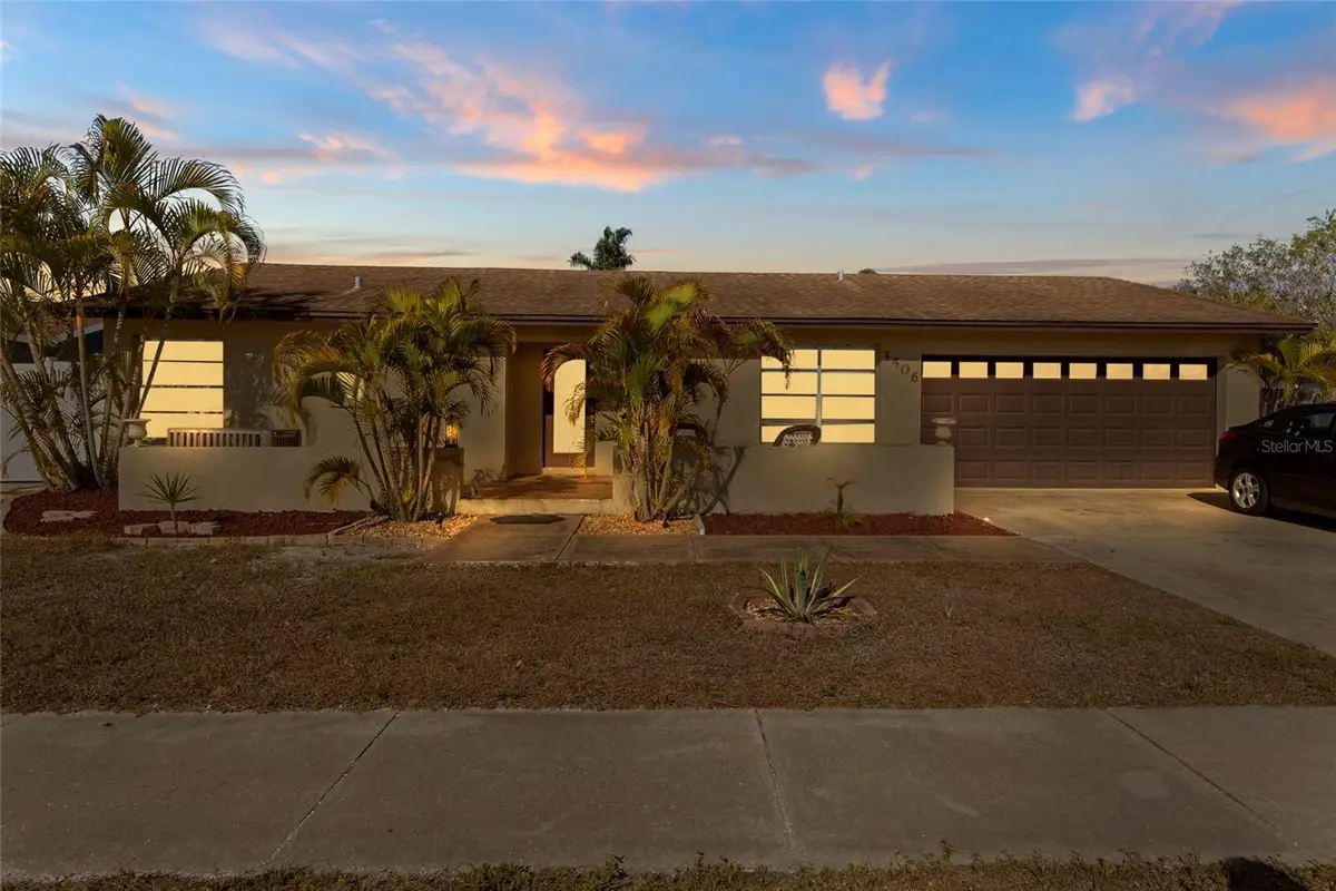 3506 33rd Avenue W, Bradenton, FL 34205 - #1