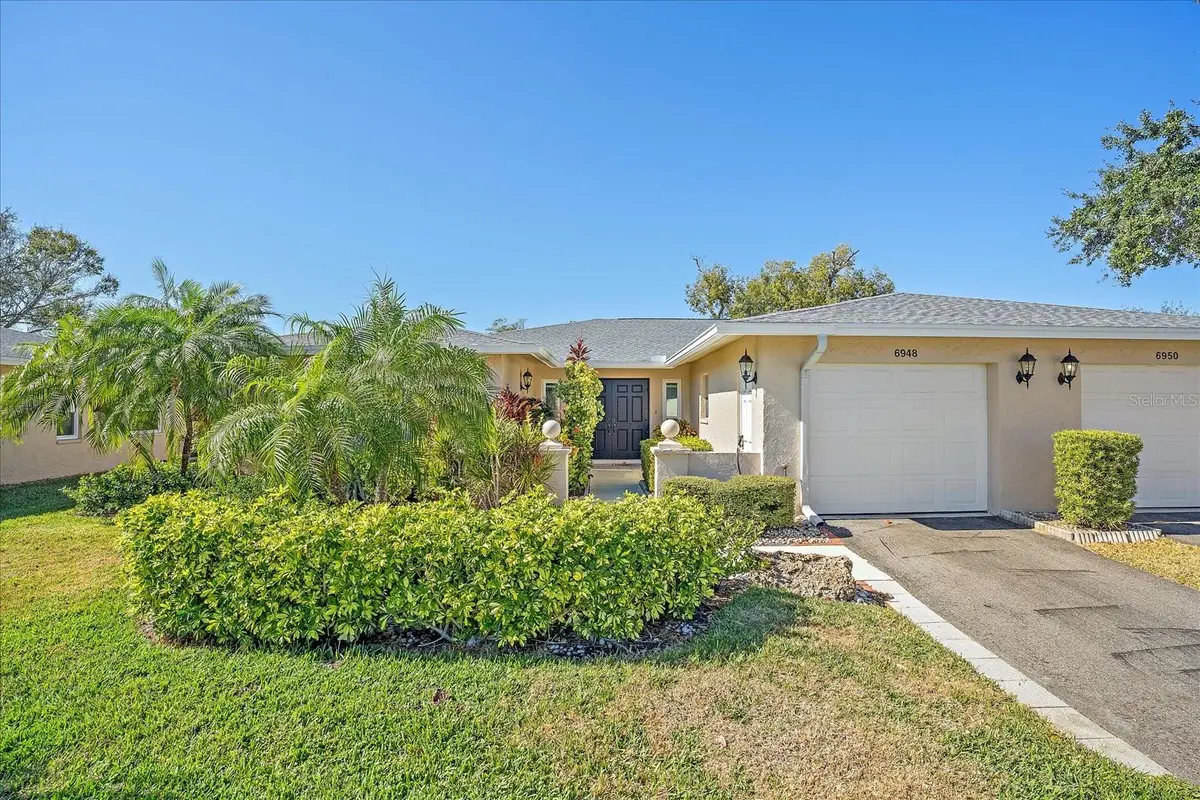 6948 W Country Club Drive N #V-81, Sarasota, FL 34243 - #1