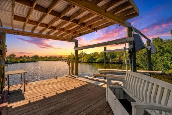 503 1st Avenue Nw, RUSKIN, FL 33570