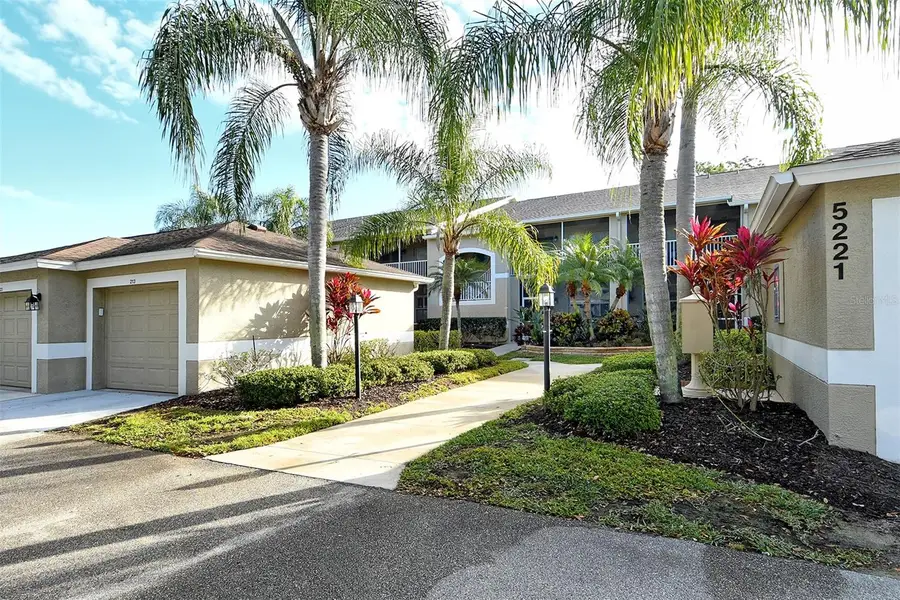 5221 Mahogany Run Avenue #223, Sarasota, FL 34241 - Image #3