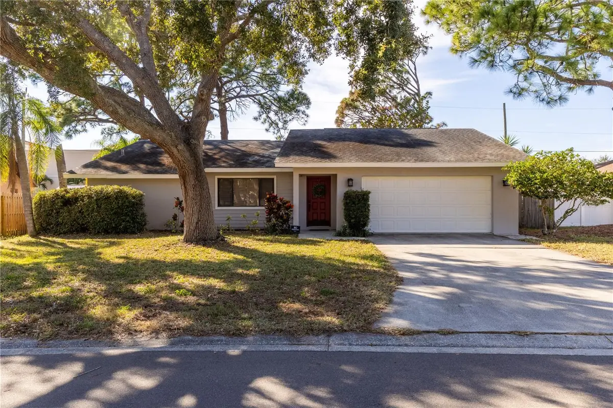 8457 Cypress Lake Circle, Sarasota, FL 34243 - Image #1