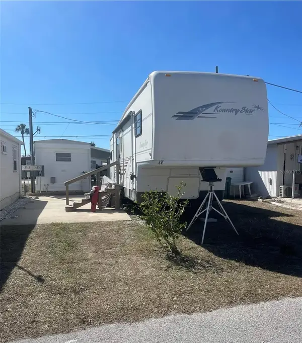 37 Illinois Street, PALMETTO, FL 34221
