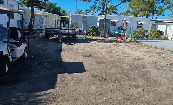 69 W 4th Street W #69-4, BRADENTON, FL 34210