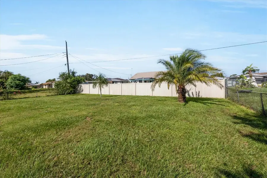 3285 Port Charlotte Boulevard, Port Charlotte, FL 33952 - Image #3