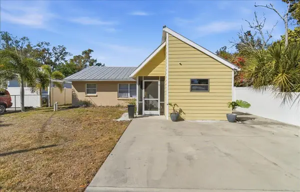 305 N Conrad Avenue, SARASOTA, FL 34237