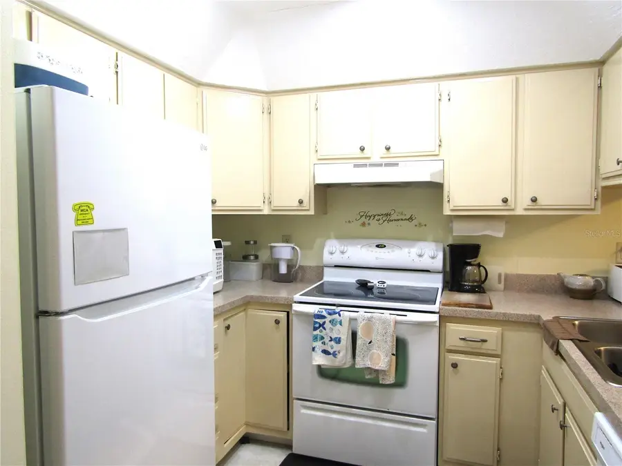 4628 Ringwood Meadow #26, Sarasota, FL 34235 - #3