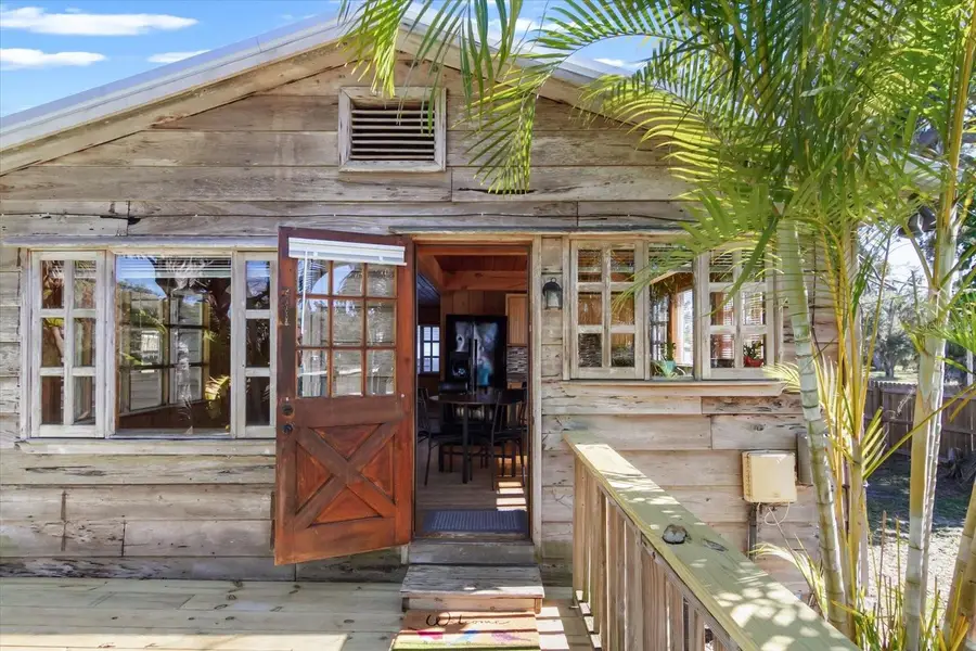 6631 Lincoln Road, Bradenton, FL 34203 - #3