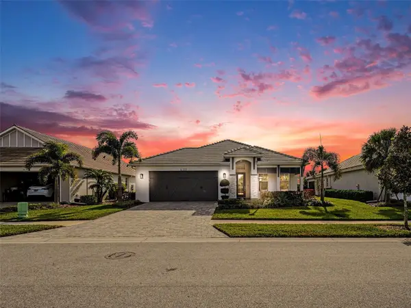 8109 Sandstar Way, SARASOTA, FL 34240