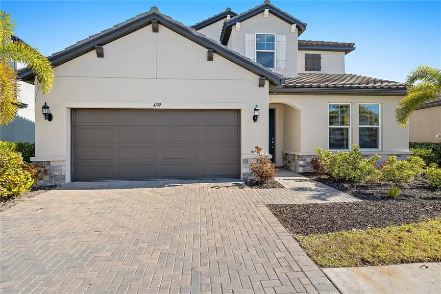 4749 Antrim Drive, Sarasota, FL 34240 - #2