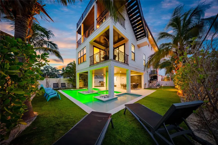 2200 Avenue B, Bradenton Beach, FL 34217 - #3