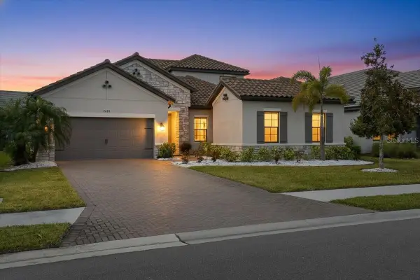 2028 Woodleaf Hammock Court, BRADENTON, FL 34211