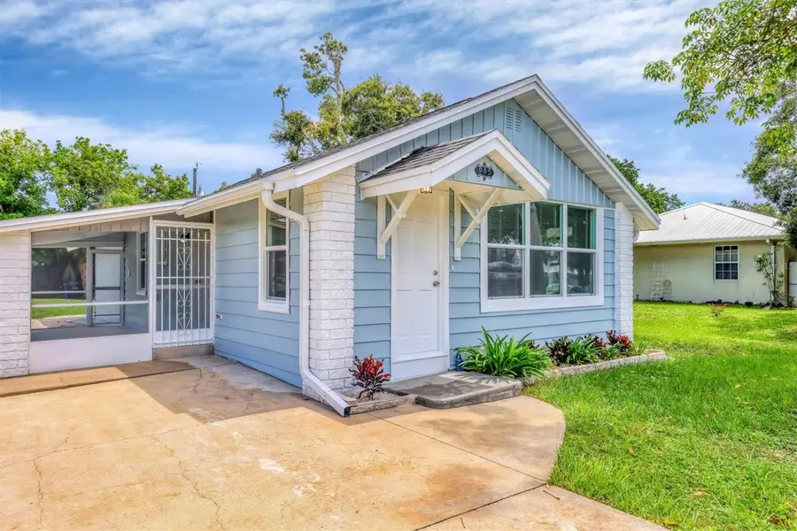 905 Myrtle Avenue, Venice, FL 34285 - #2