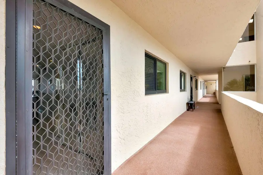 1510 1st Avenue W #402, Bradenton, FL 34205 - #2