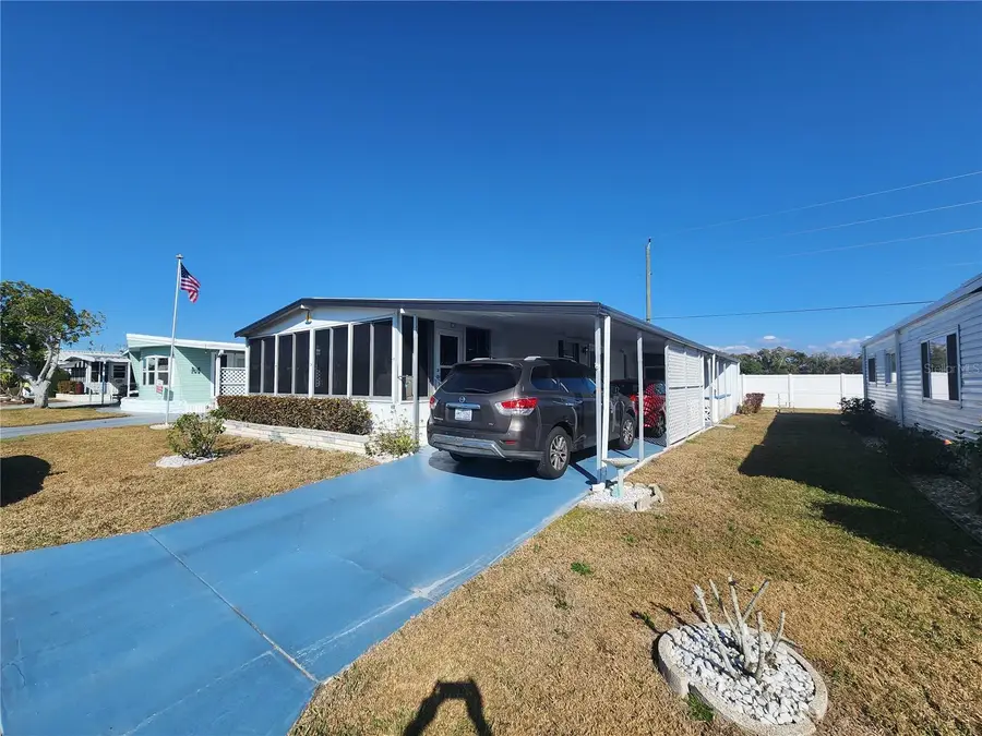 808 53rd Avenue E #19, Bradenton, FL 34203 - #2