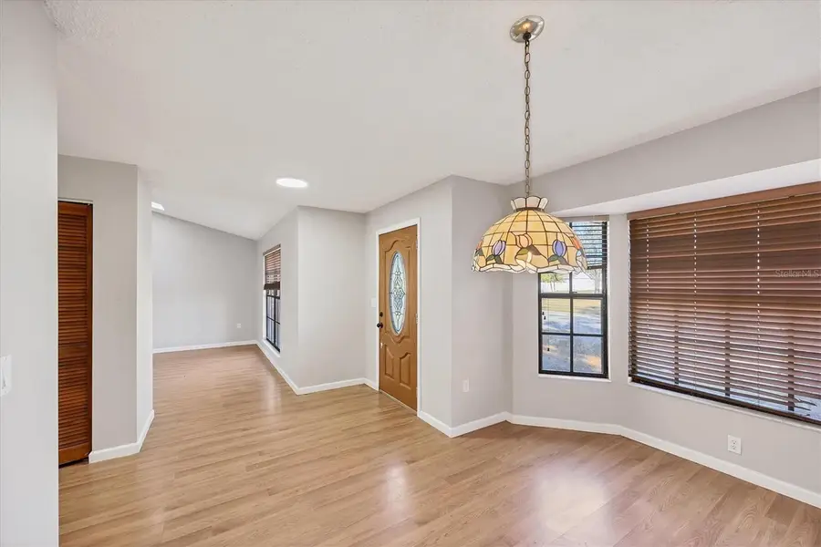 2942 Woodpine Circle, Sarasota, FL 34231 - #3