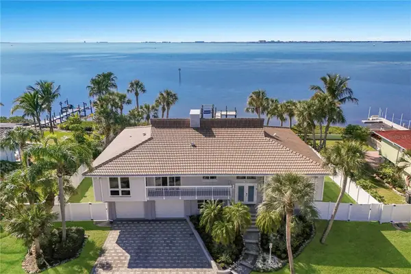 3908 Bayside Drive, BRADENTON, FL 34210