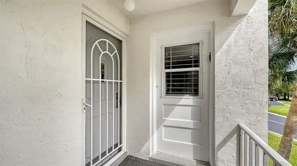 4340 Falmouth Drive #206, LONGBOAT KEY, FL 34228