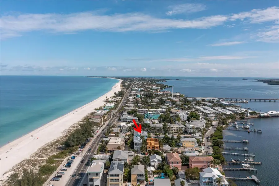 105 4th Street S, Bradenton Beach, FL 34217 - #3
