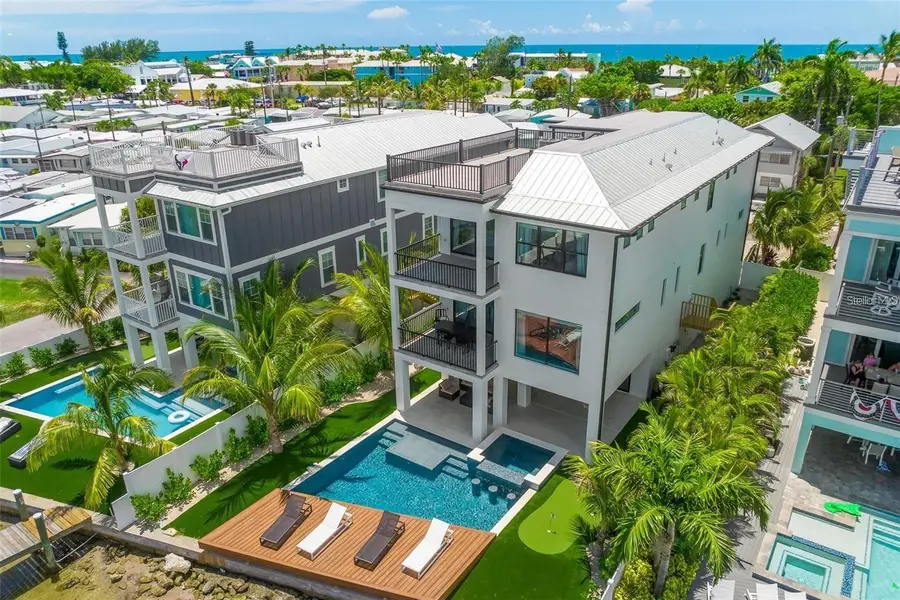 203 Bay Drive N, Bradenton Beach, FL 34217 - #2