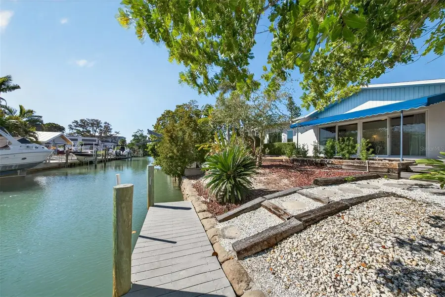 550 De Narvaez Drive, Longboat Key, FL 34228 - #3