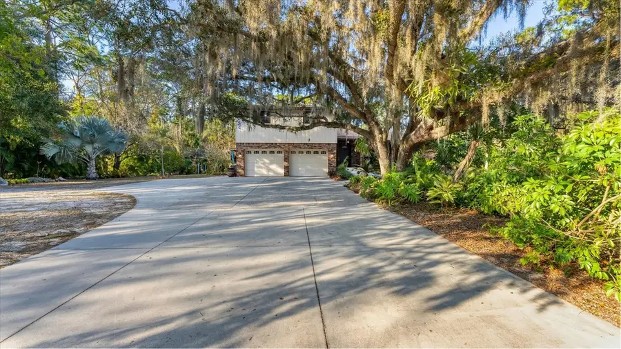 5237 Turtle Creek Lane, Sarasota, FL 34232 - #2