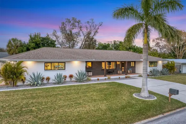 2411 Valencia Drive, SARASOTA, FL 34239