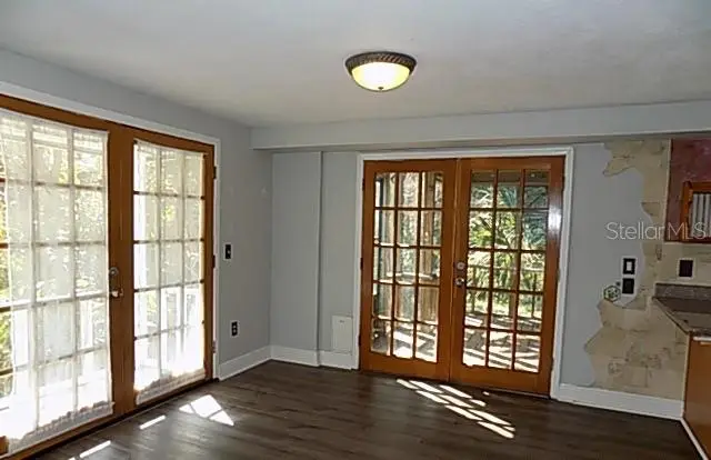 4038 Olive Avenue, Sarasota, FL 34231 - #3