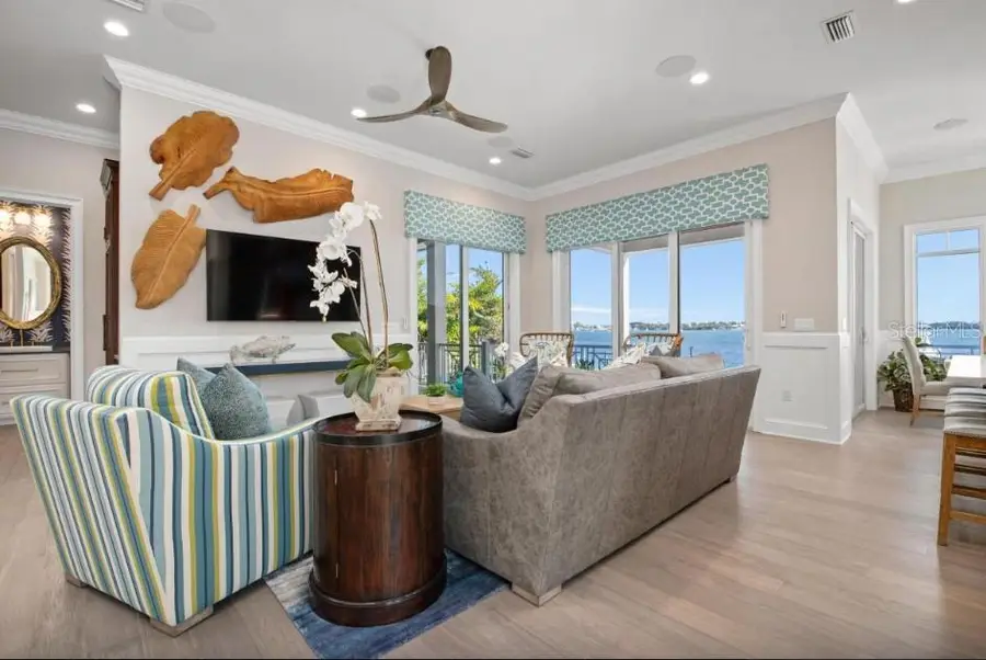 110 10th Street S, Bradenton Beach, FL 34217 - #3