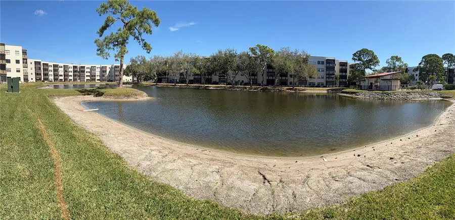 6070 80th Street N #105, Saint Petersburg, FL 33709 - #3