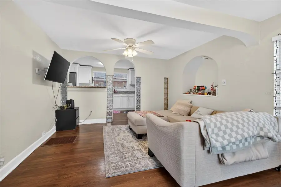 1017 8th Street N, Saint Petersburg, FL 33701 - #3