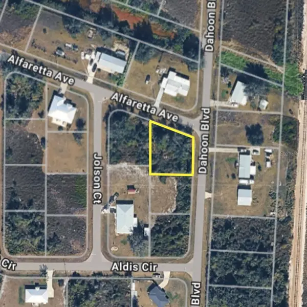 137 Dahoon Boulevard, PUNTA GORDA, FL 33982