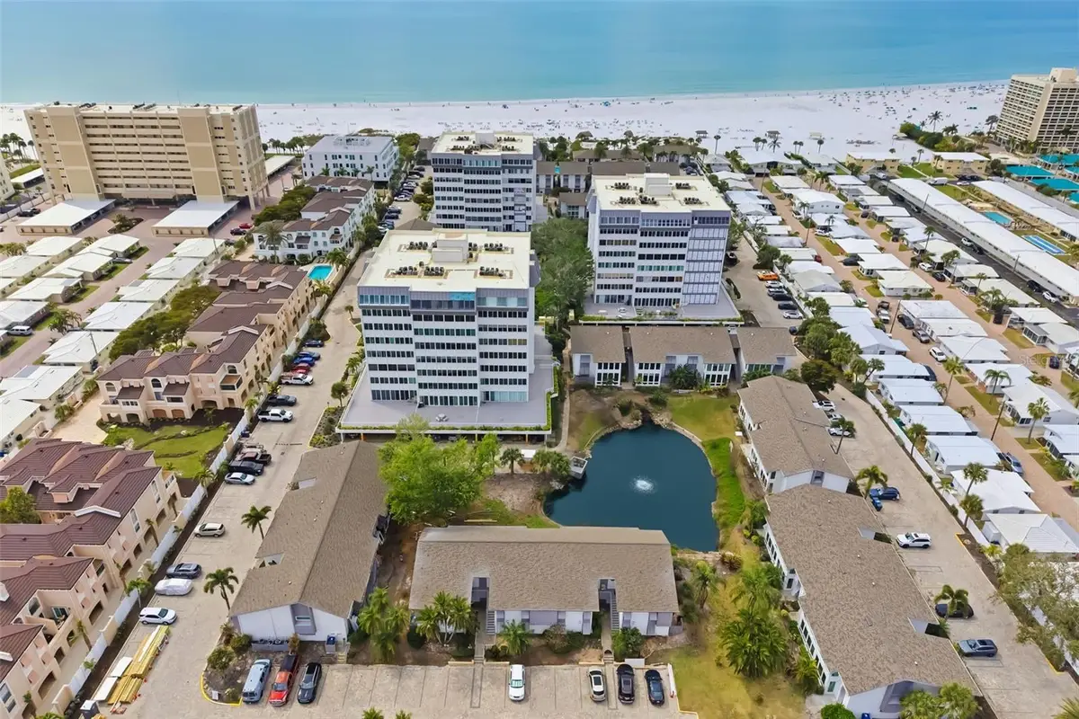 1169 W Peppertree Drive #118A, Sarasota, FL 34242 - #1