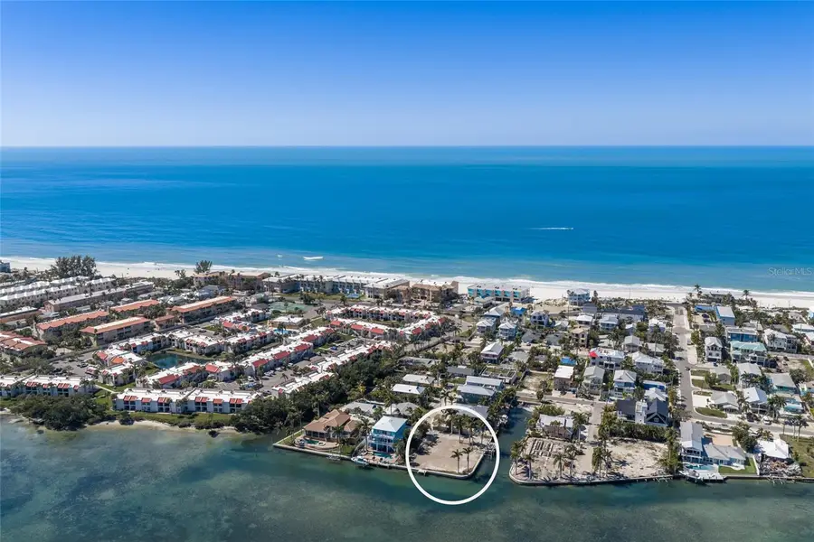 407 20th Place, Bradenton Beach, FL 34217 - #3