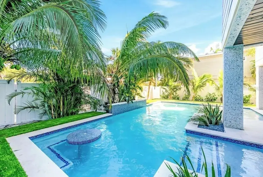 2403 Avenue C, Bradenton Beach, FL 34217 - #3