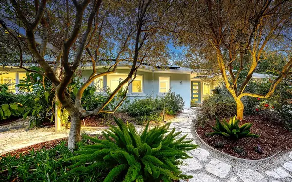 1731 Cunliff Lane, SARASOTA, FL 34239