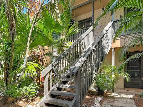 1715 Pelican Cove Road #GL438, SARASOTA, FL 34231