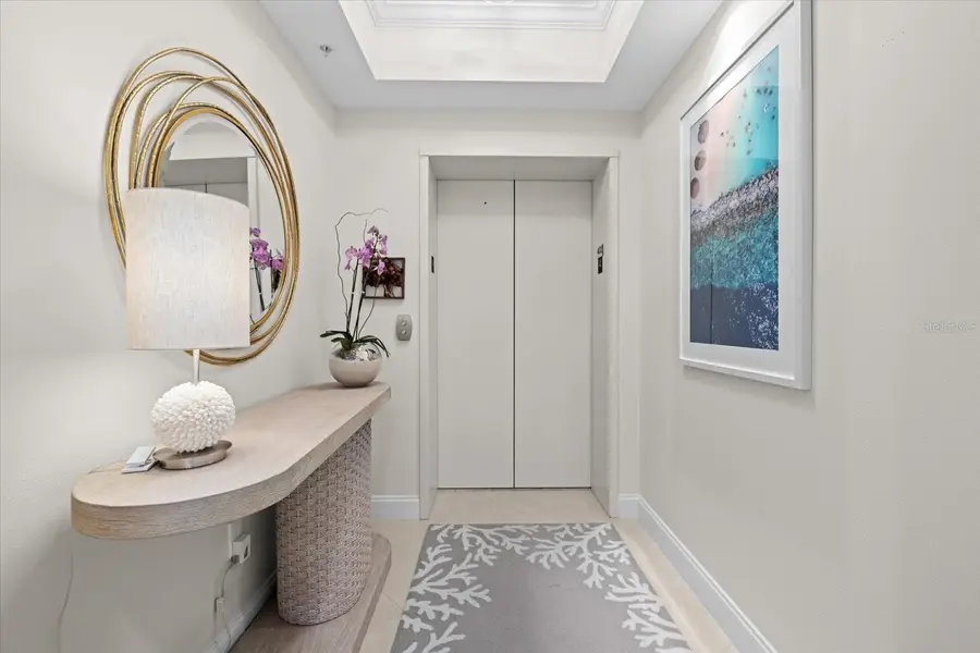 1660 Summerhouse Lane #402, Sarasota, FL 34242 - #2