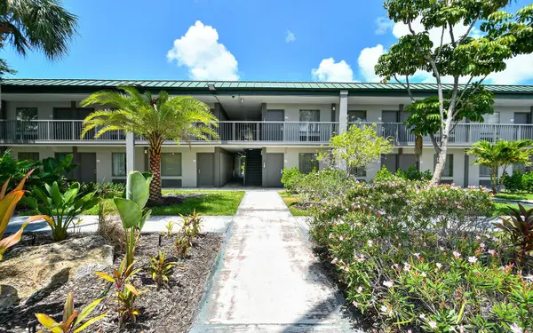 7150 N Tamiami Trail #S-614, SARASOTA, FL 34243