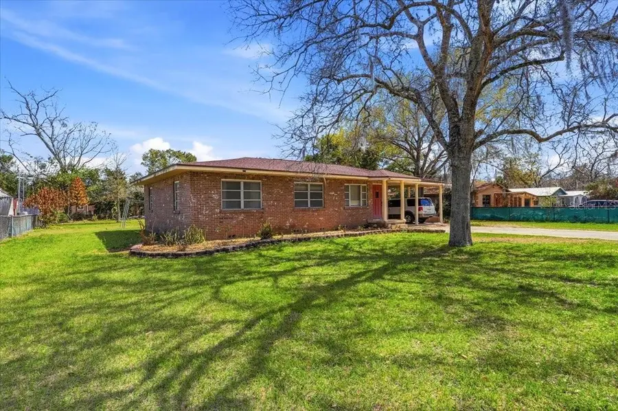 137 Highland Avenue, Auburndale, FL 33823 - #2