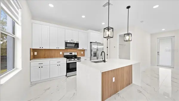 365 Perl Street, PORT CHARLOTTE, FL 33954